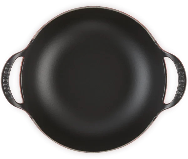 Le Creuset Balti Dish In Kirschrot 4